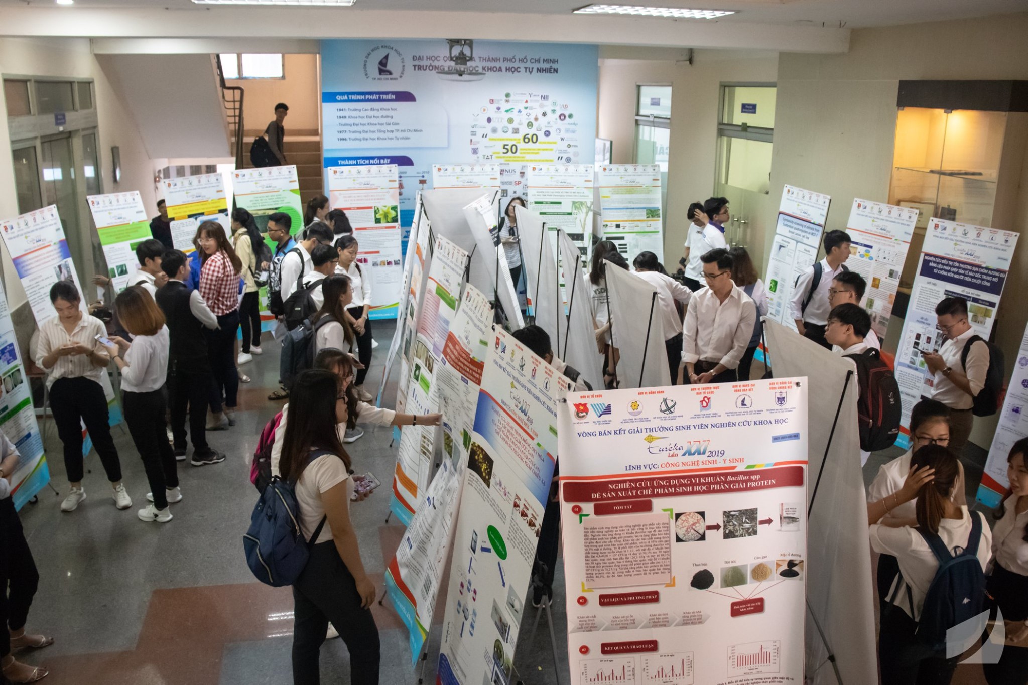 standee hội thảo standee hội thảo