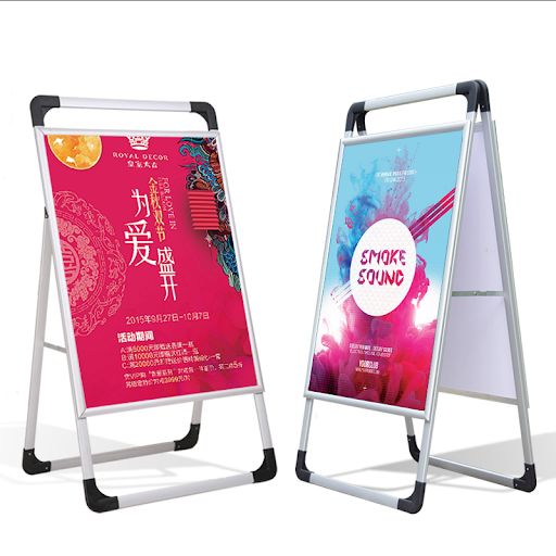 Standee Chữ A