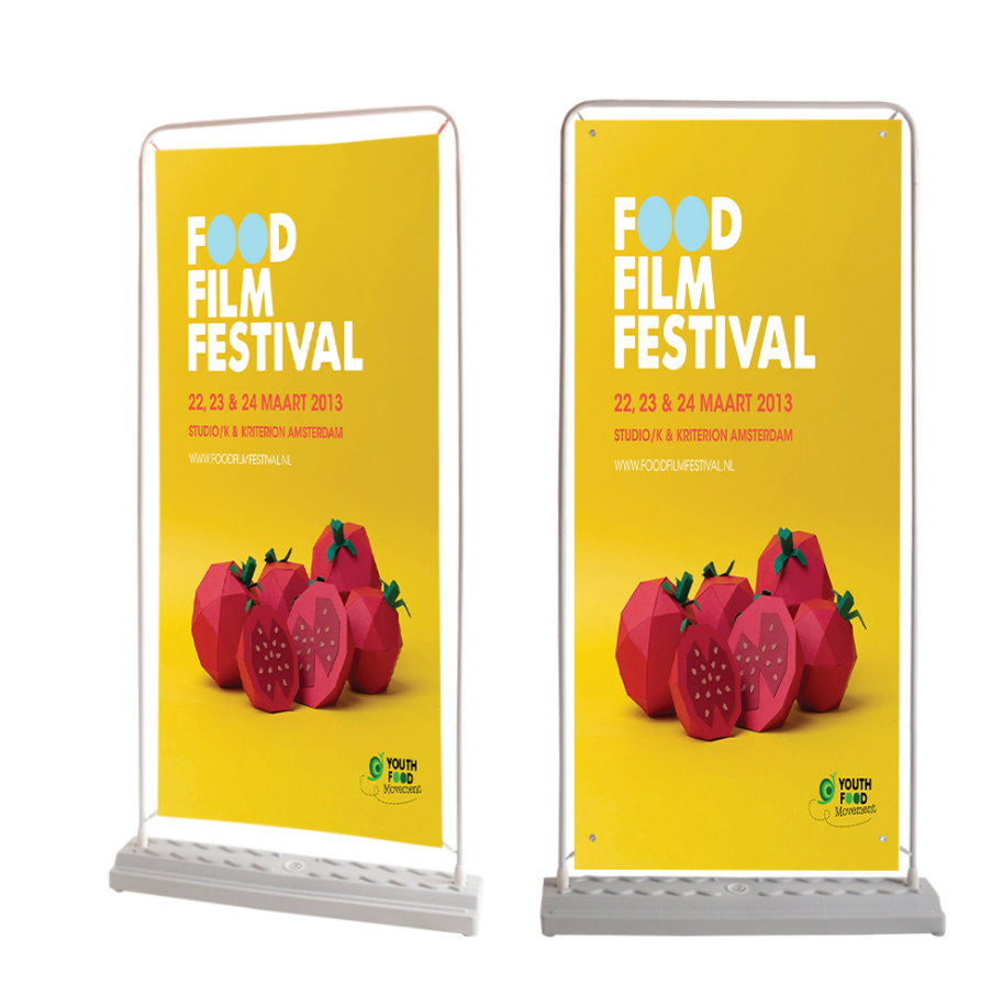 Standee khung cửa đế nước