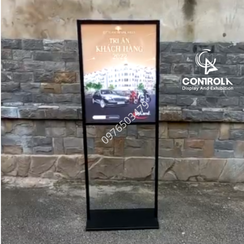 Standee khung sắt Standee khung sắt