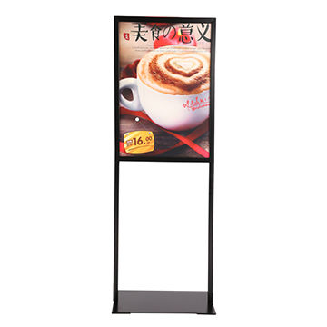 Standee khung sắt Standee khung sắt