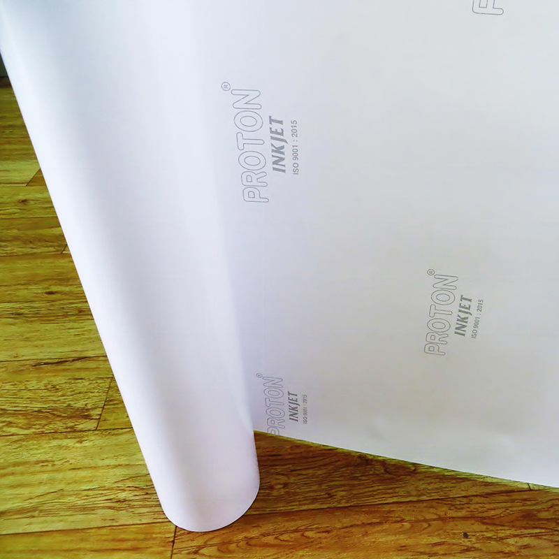 Cuộn decal có keo