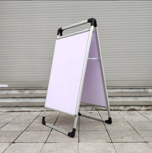 Standee menu chữ A nhôm