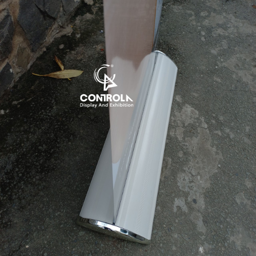 Standee hào hoa nhựa Standee hào hoa nhựa