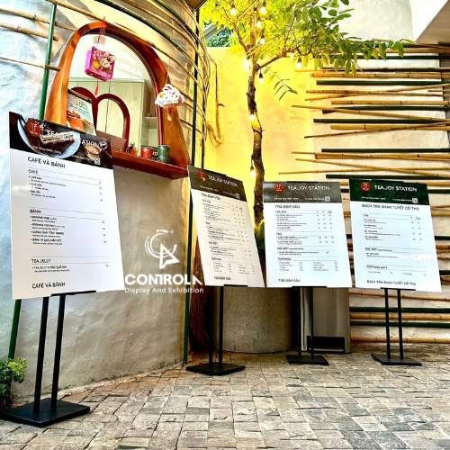 Standee menu xoay góc Standee menu xoay góc
